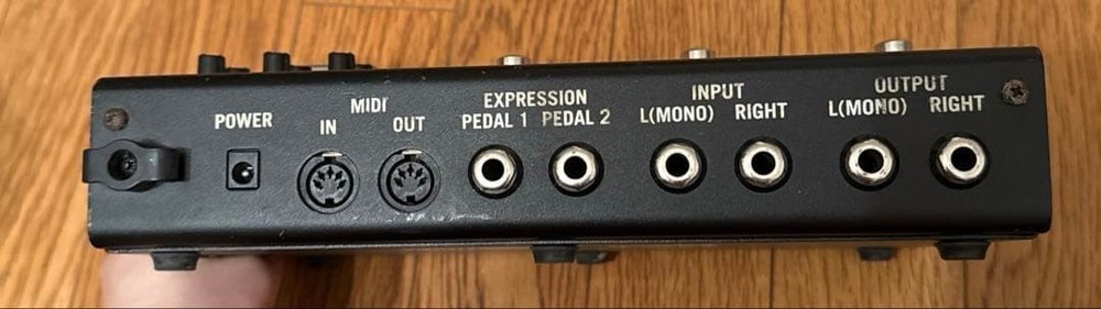 Line6 M9 Stompbox Modeler Multi-Effects Guitar Effect Pedal Used
