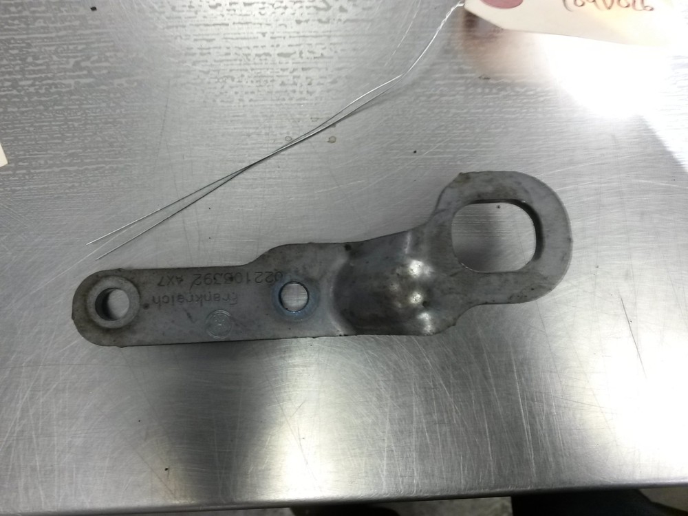 Engine Lift Bracket From 2009 Audi Q7  3.6