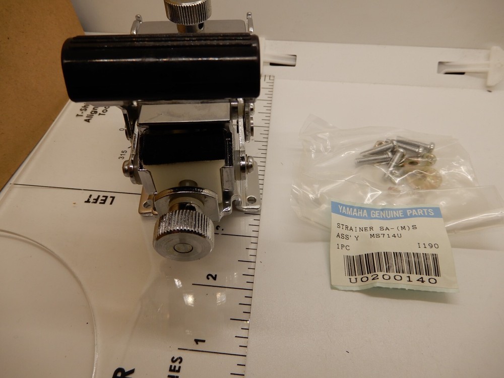 YAMAHA Strainer U0200140