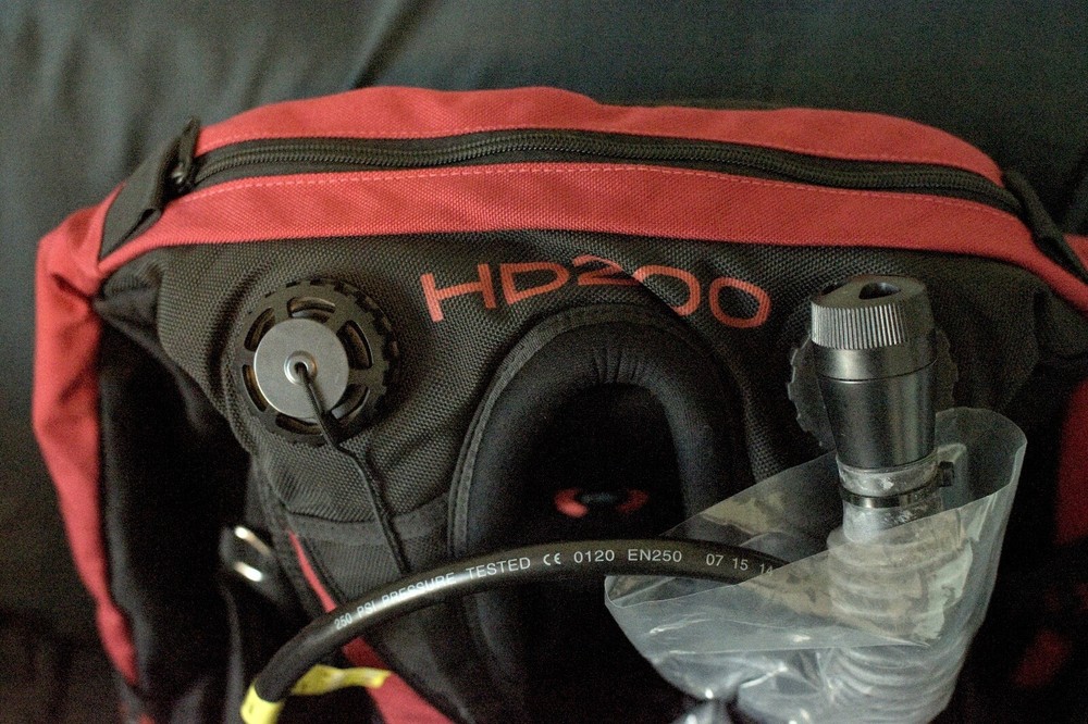 Hollis HD-200 BCD Scuba Dive Buoyancy Compensator MEDIUM