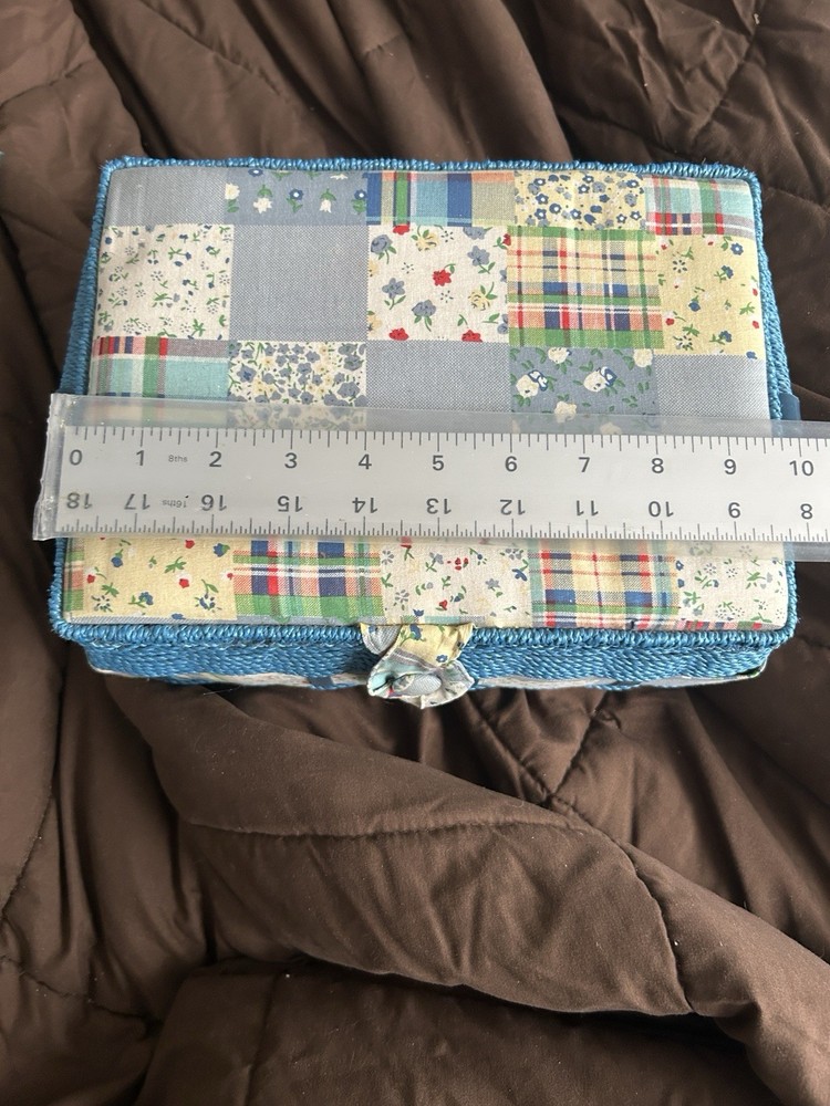Sewing Kit Quilted Basket Blue And Flower Pattern With Handle And Thread