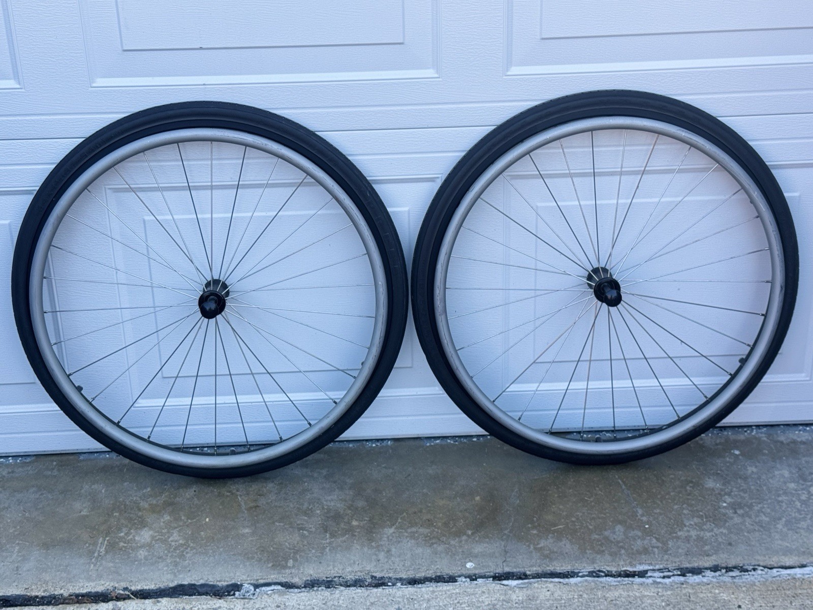 Pair of 24" Primo Xpress Wheelchair Wheels 37-540 Quick Release Quickie Ki