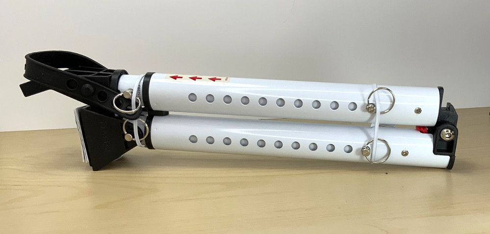 Master Lock 270EC Folding Door Security Bar Adjustable Compact Stopper White