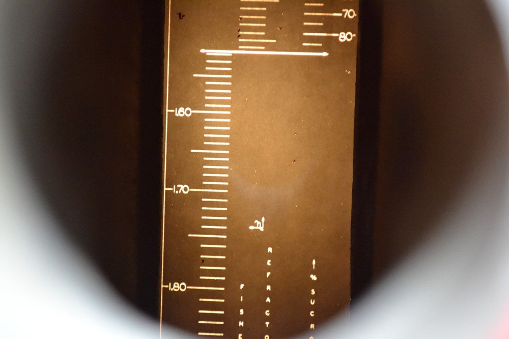 VINTAGE FISHER REFRACTOMETER