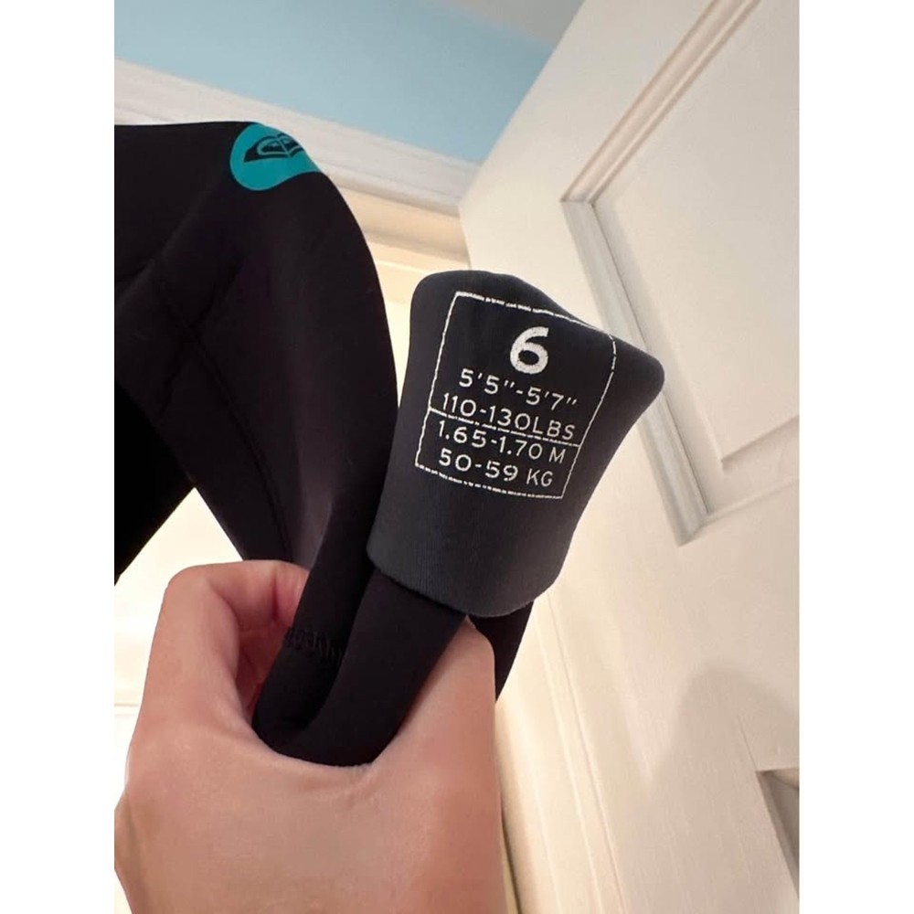 EUC Roxy 5/4/3 Wetsuit Size 6