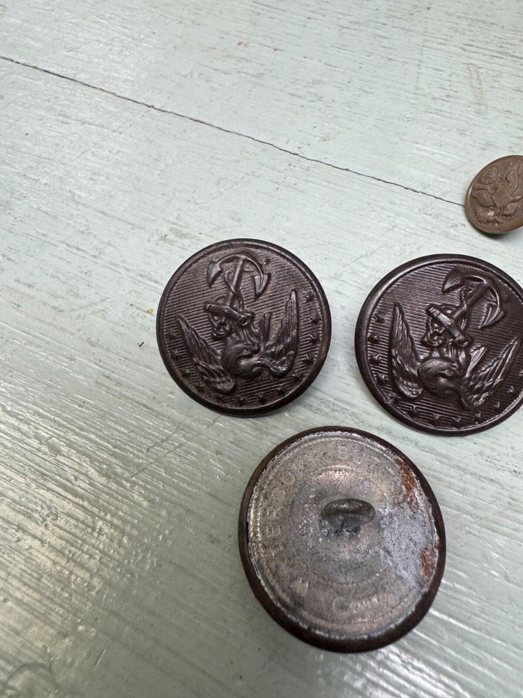 24 Military Buttons