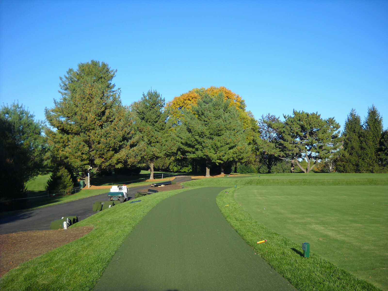Premium Golf Driving Range Super Tee Line Golf Mat 5' x 10' Holds A Wooden Tee
