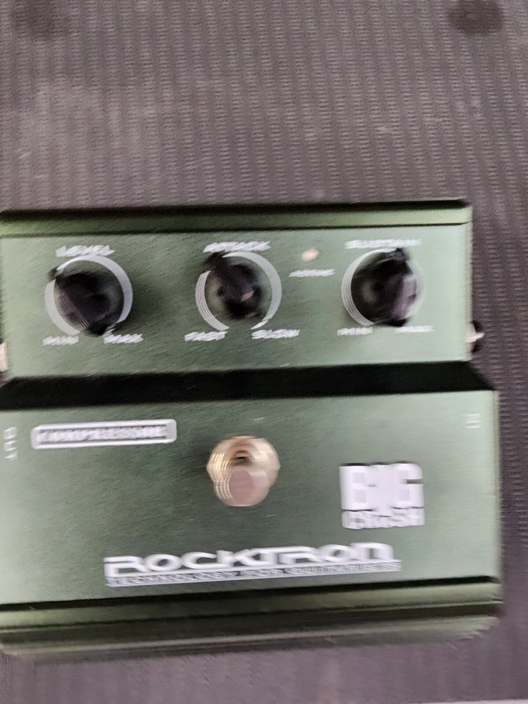 Rocktron Big Crush Compressor Sustainer Guitar Effect Pedal.