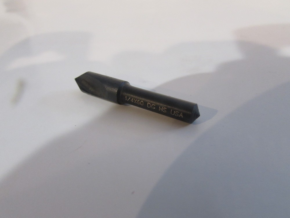 SINGLE-FLUTE COUNTERSINK 1/4"--90 DEGREE