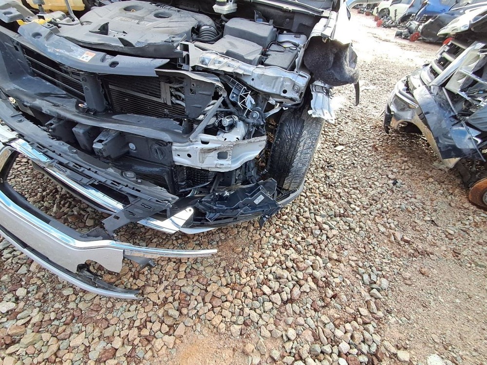Fuse Box Engine Fits 15-16 MKC 2716607