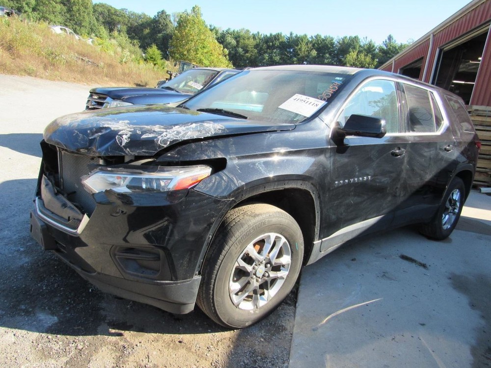 TRAVERSE 2019 Glove Box 1076809