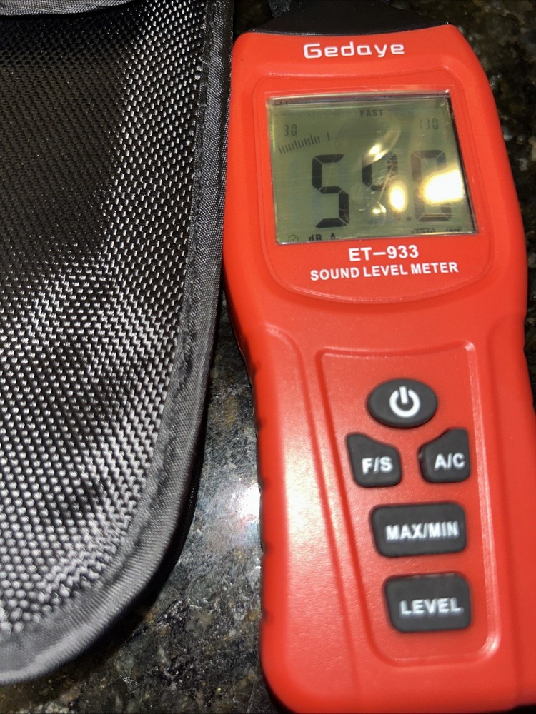 Decibel Meter, ET-933 Sound Level Meter, Range 30-130dBA(C), SPL Meter with A...
