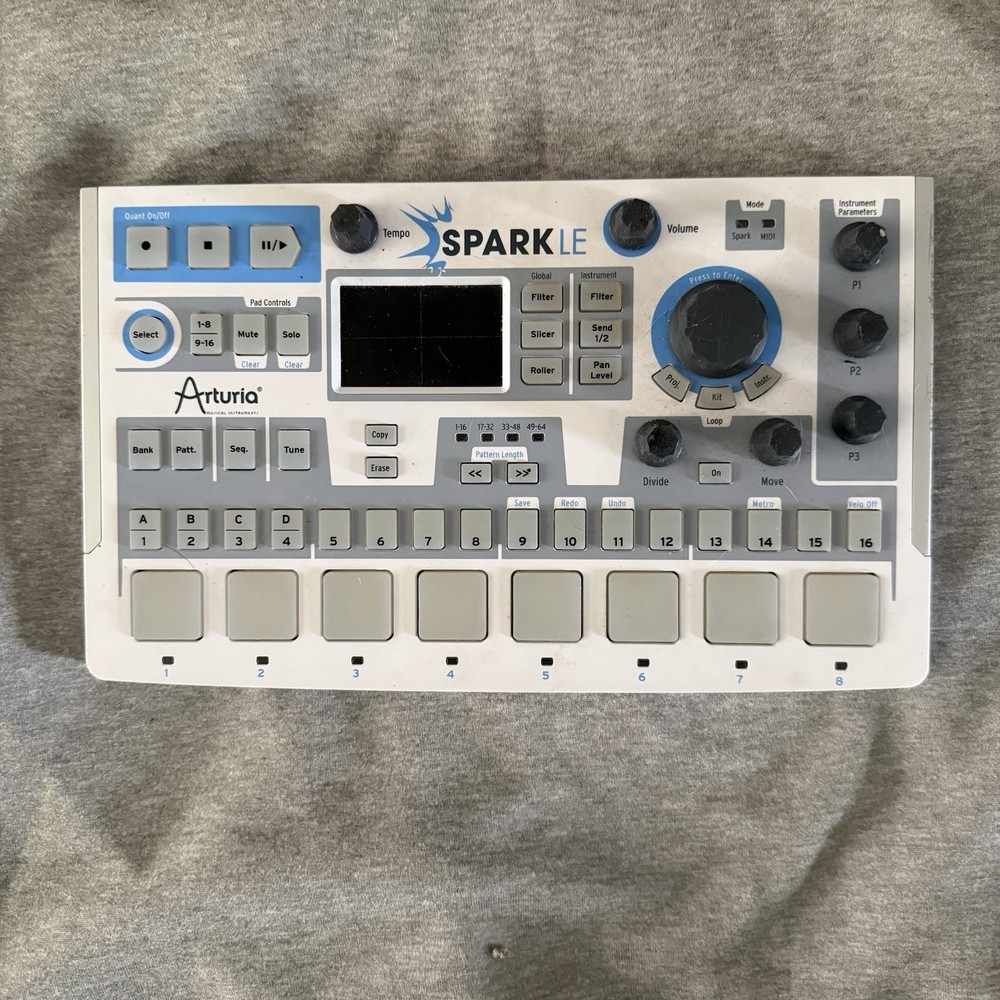 Arturia Spark le Creative Drum Machine