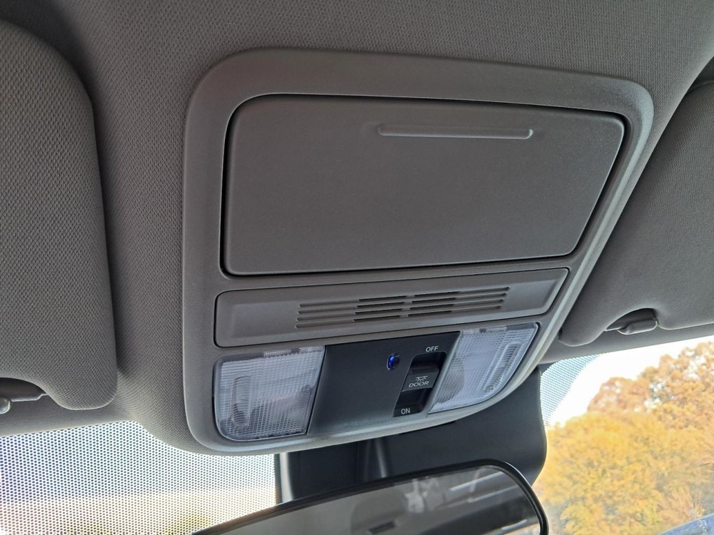 PILOT 2020 Glove Box 4864155