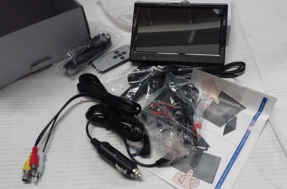 Clinton Electronics CE-L07 LCD 7" HDMl