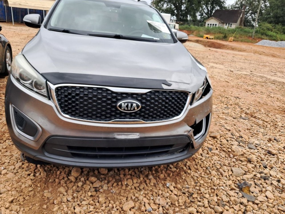 SORENTO 2017 Glove Box 4758734
