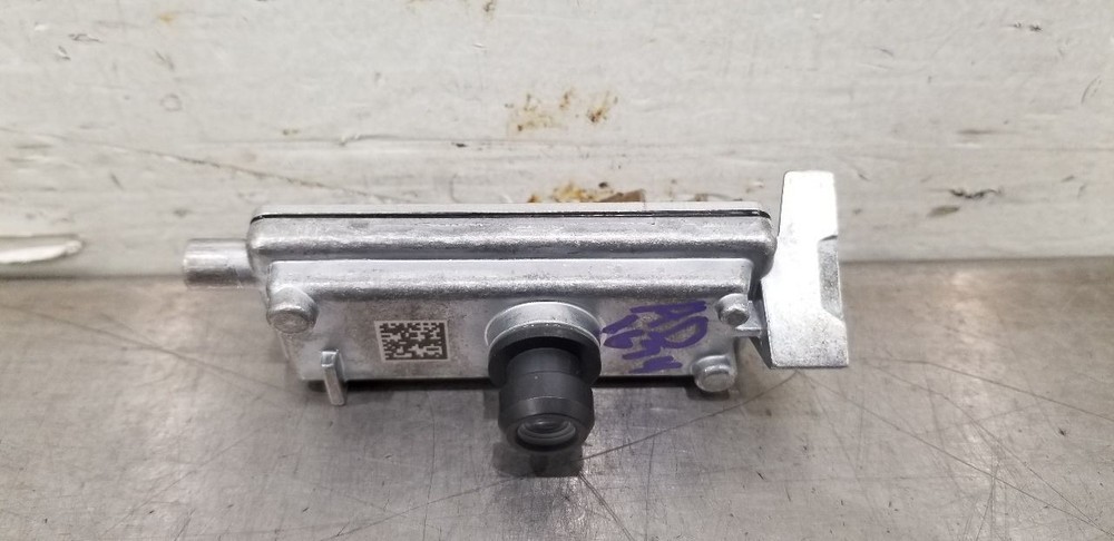 24 FORD MUSTANG WINDSHIELD MOUNTED CAMERA ML3T19H406AD