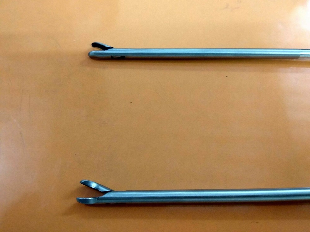 Laparoscopic Needle Holder Curved Left & Right Jaw Tips Set 5mm Reusable Forceps