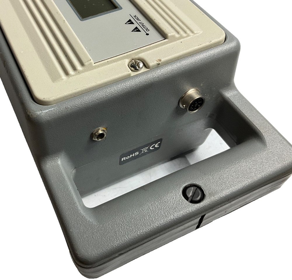 PORTABLE CABLE & PIPE LOCATOR, MEGGER L 1072