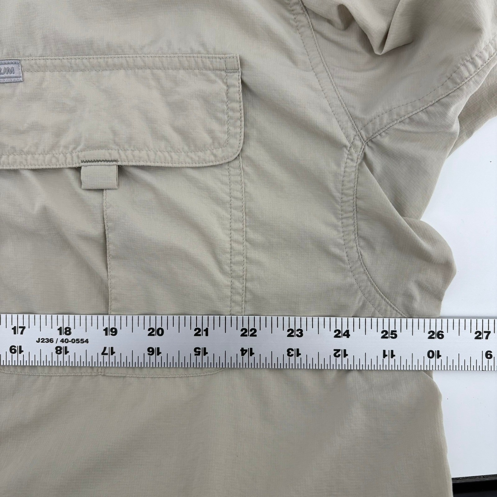 Columbia Titanium Long Sleeve Button Up Shirt Men's XXL Tan Fishing Outdoor