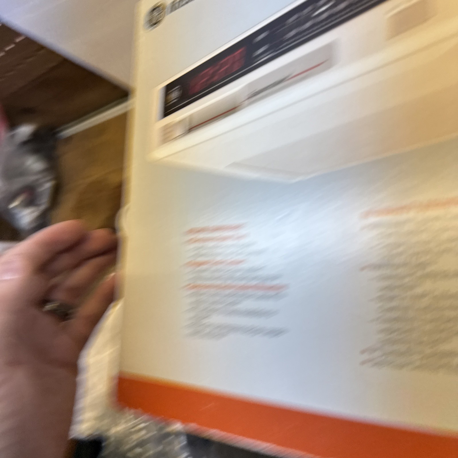 Vintage GE Spacemaker 7-4260 Kitchen AM/FM Radio w/ Cassette Player White Tested