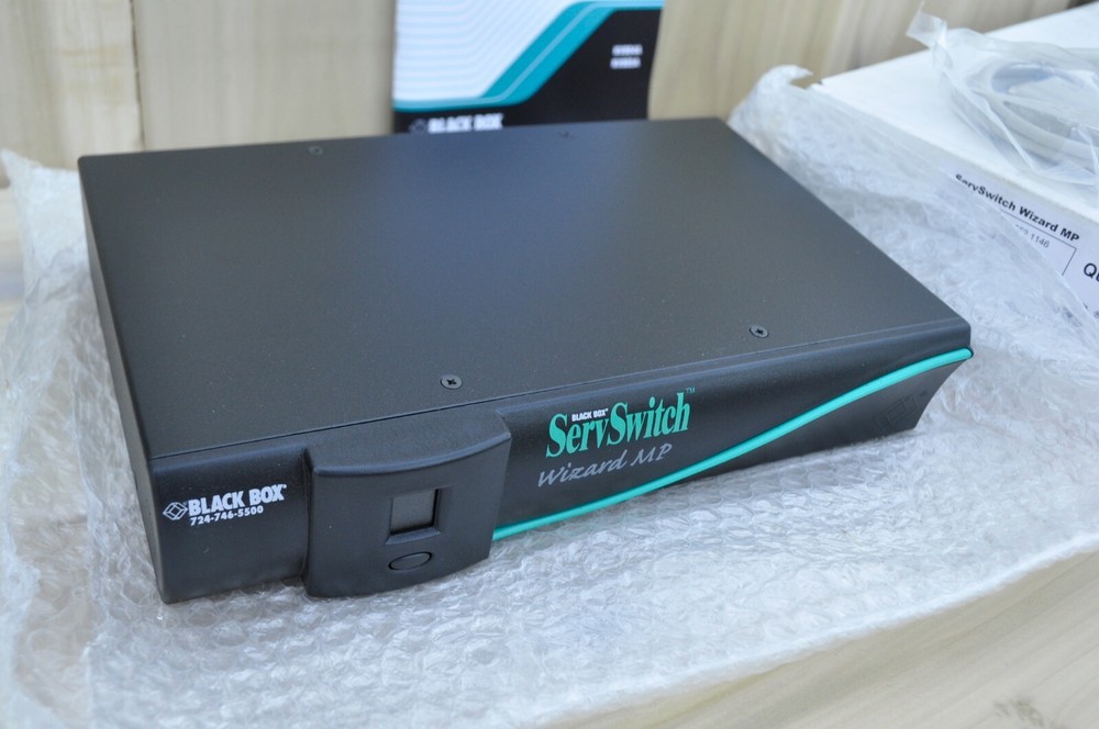 Black Box Server Switch KV805A