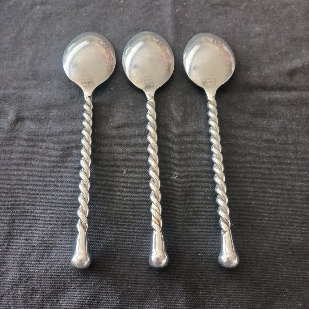 3 Hampton Silversmiths CAROUSEL Teaspoons 7 1/8" Twist Handle