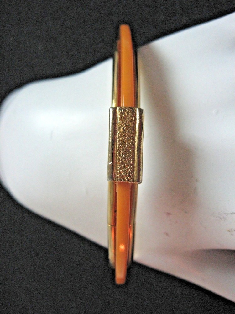 Vintage BAKELITE gold BANGLE bracelet ** TESTED
