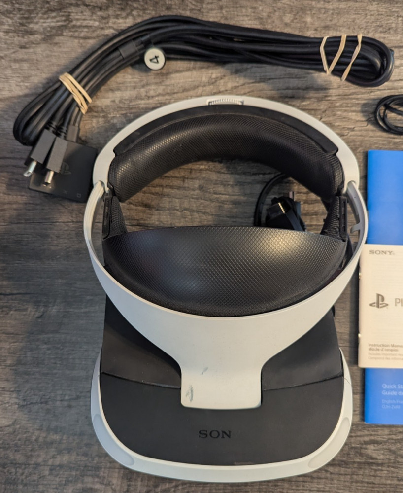PlayStation VR Console (Includes Everything Excepts Headphones)