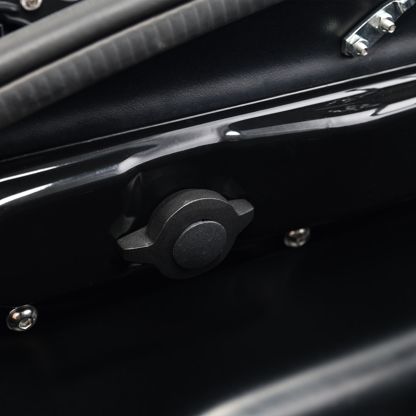 Black Detachable Saddlebags Fit For Harley Davidson Fat Boy Breakout 2014-2024