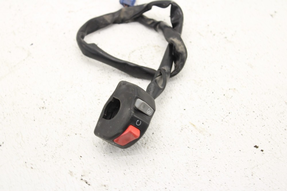2002-2006 Yamaha R1 YZFR1 Right Control Switch
