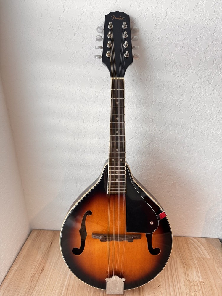 Fender FM-100 8-String Mandolin Sunburst Soft Case + Tuner + Strap + Book + More