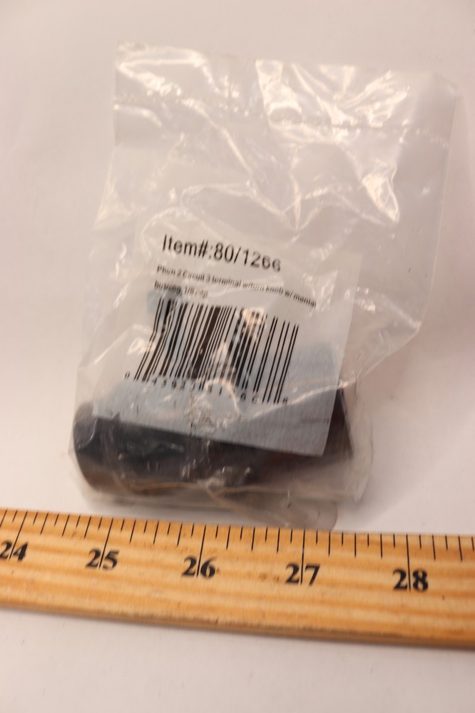 Satco Turn Knob Socket 1/8 IPS Cap 80/1266