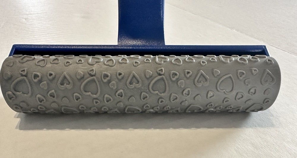 Fiskars hearts Roller art DIY Crafts