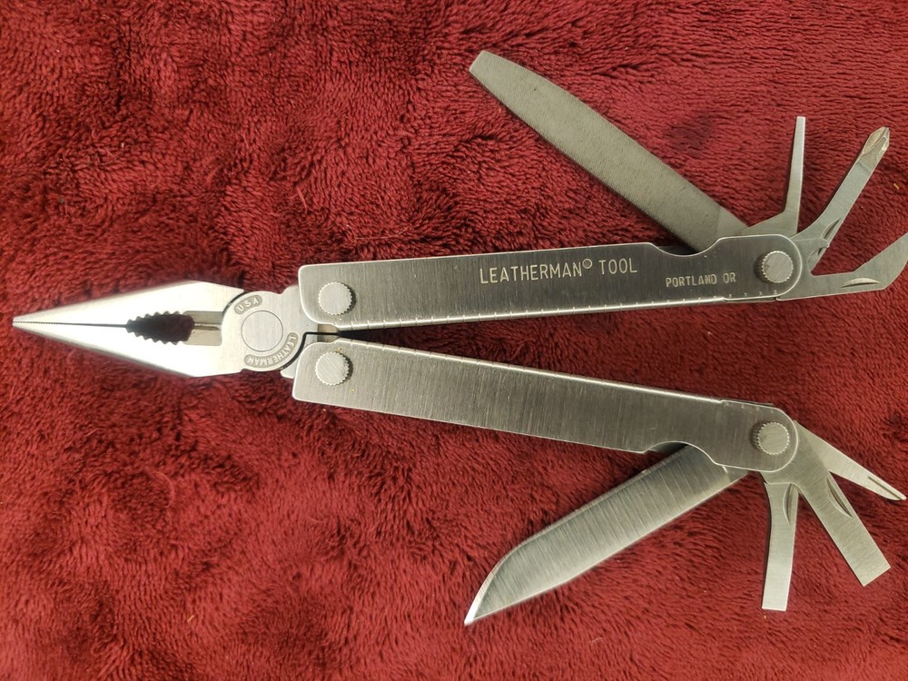 Leatherman ~ PST Multi tool 0400 0600 Date Codes