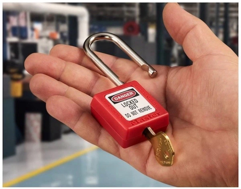 Master Lock 410Red Lockout Padlock, Keyed Different, Thermoplastic, Standard