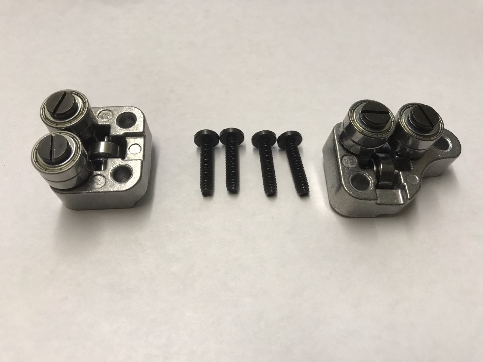 NEW GENUINE MILWAUKEE FRONT AND REAR GUIDE ROLLER KIT 42-28-0025 & 42-24-0015 BA