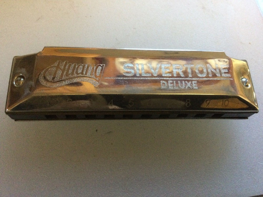 Huang Silvertone deluxe harmonica. 10 Hole. No Case used