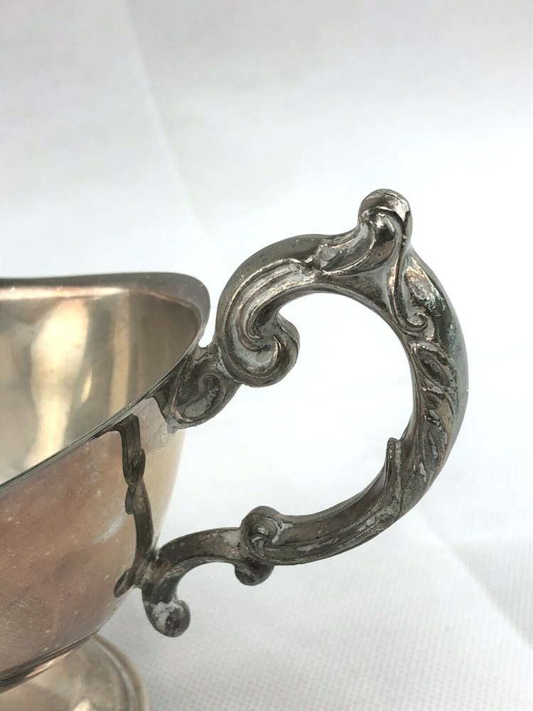 Silver Plated Gravy Boat Unmarked 8" x 3" Ornate Handle Vintage