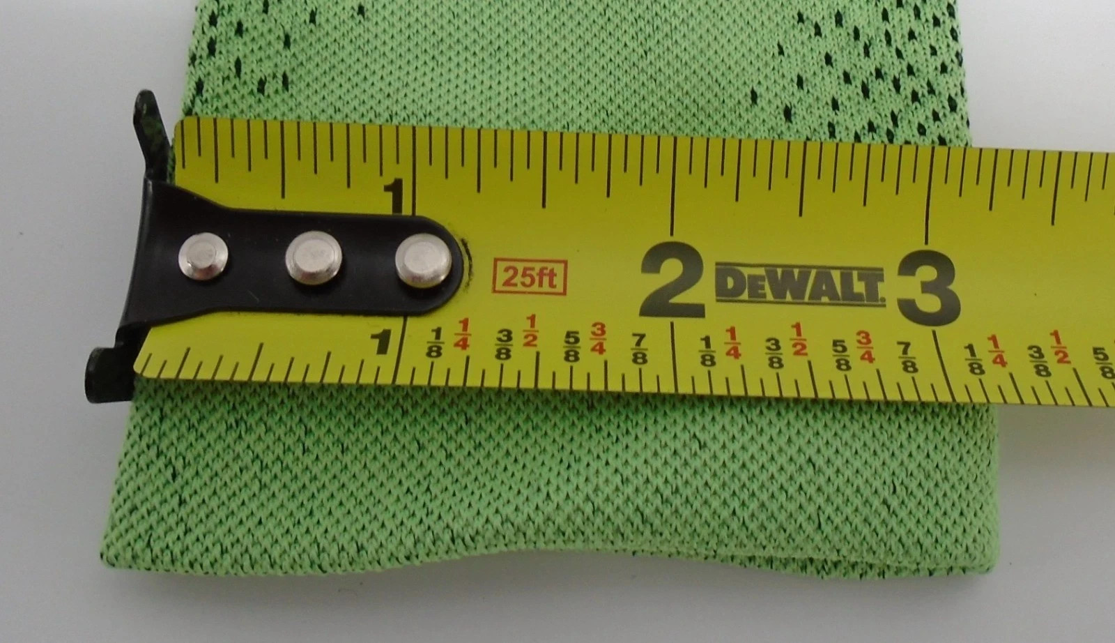 Nike Breaking 2 Sleeves Running Adult L/XL Gosh Green/Black/Silver