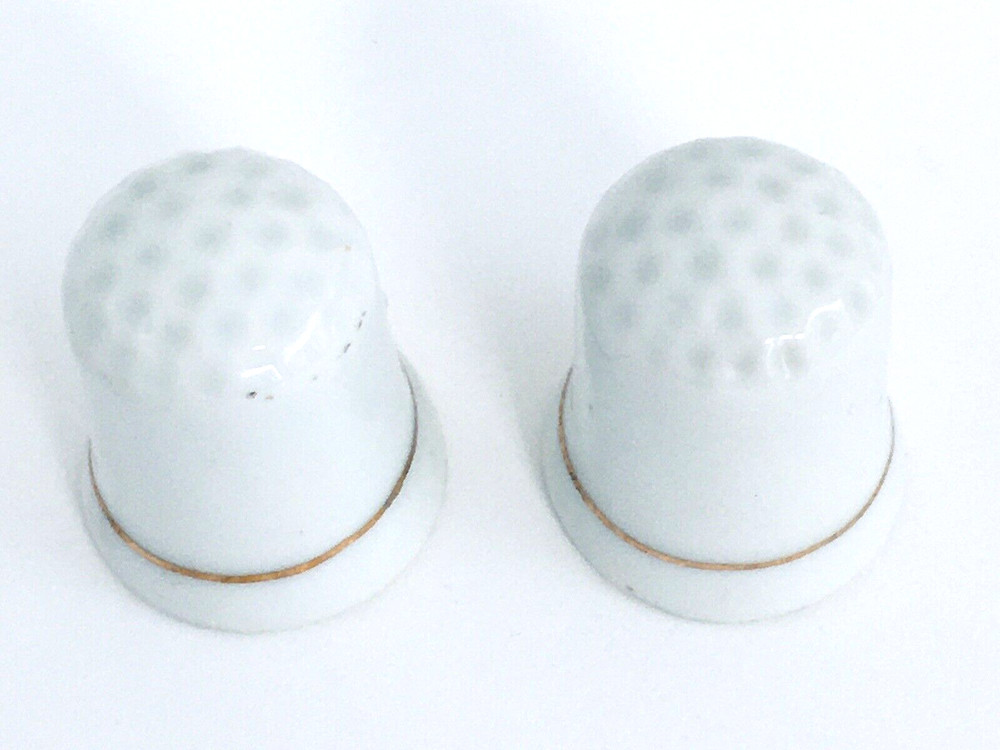 Porcelain Bird Thimble Set