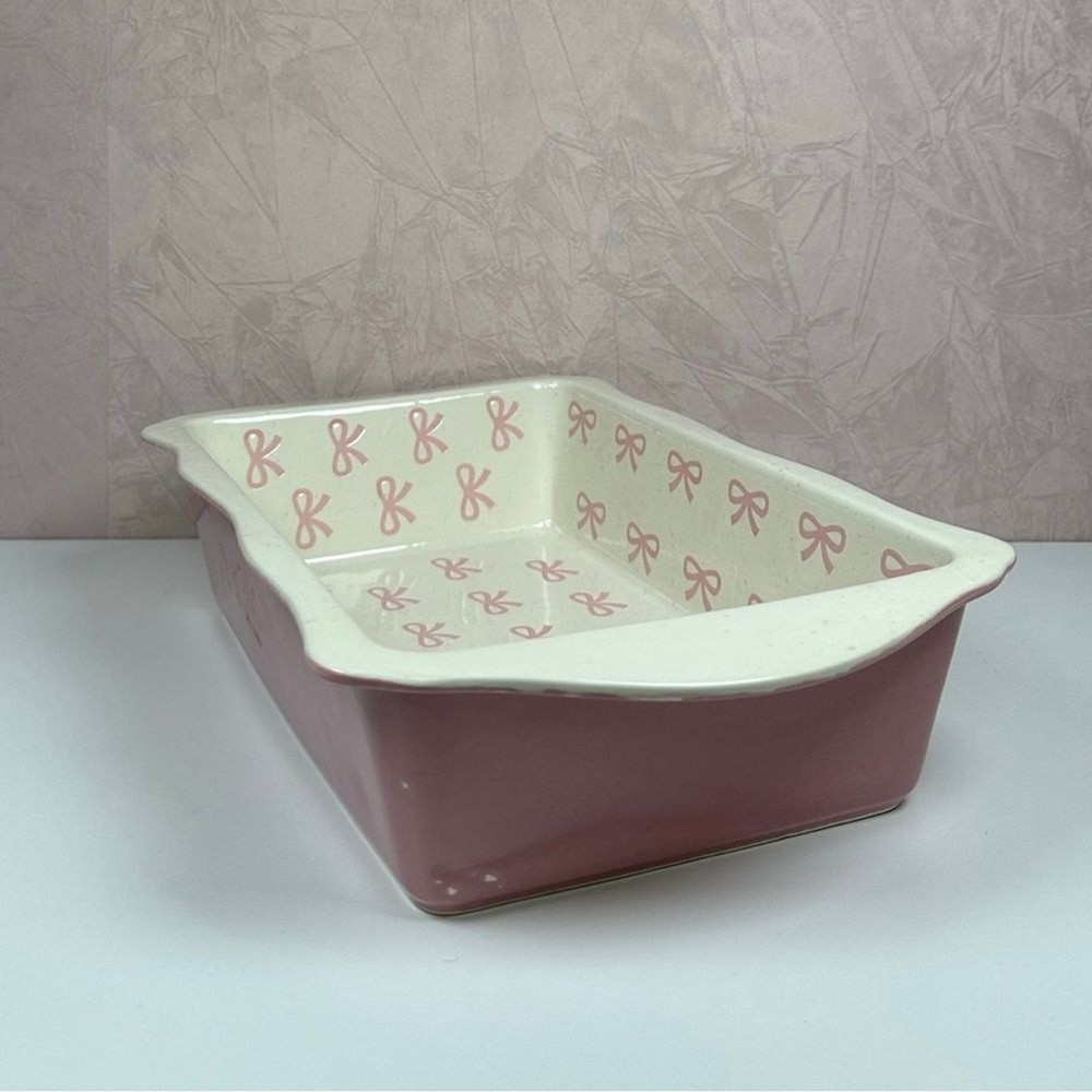 Elegant Ceramic Baking Dish with Pink Bow Design