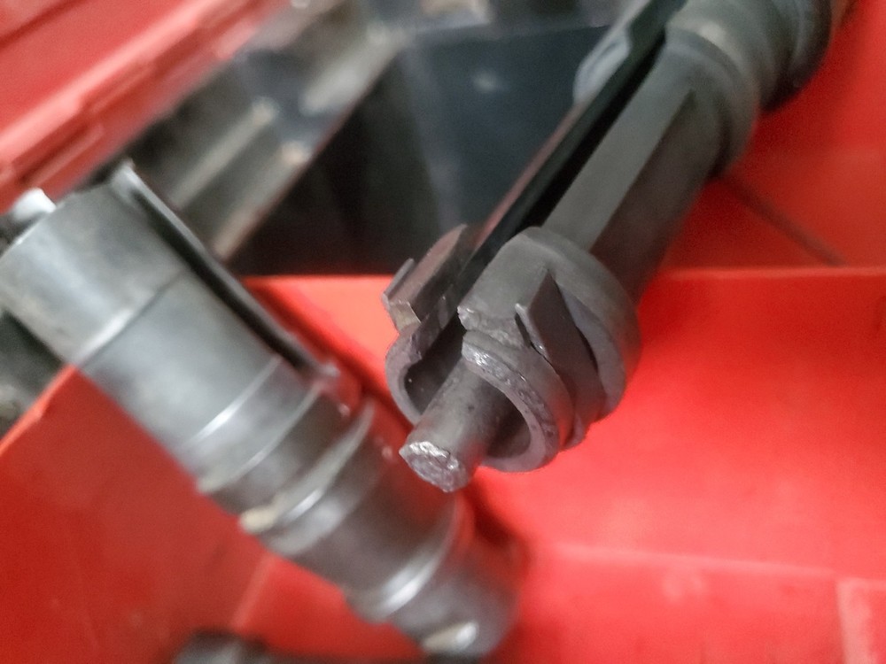 HILTI DX350 Powder Actuated Tool with Case + Documentation *READ DESCRIPTION*