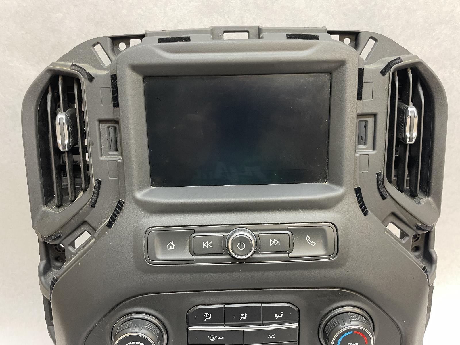 2021 CHEVY SILVERADO 2500 RADIO CONTROL PANEL 8" DISPLAY 84799539 HEAT/AC DASH