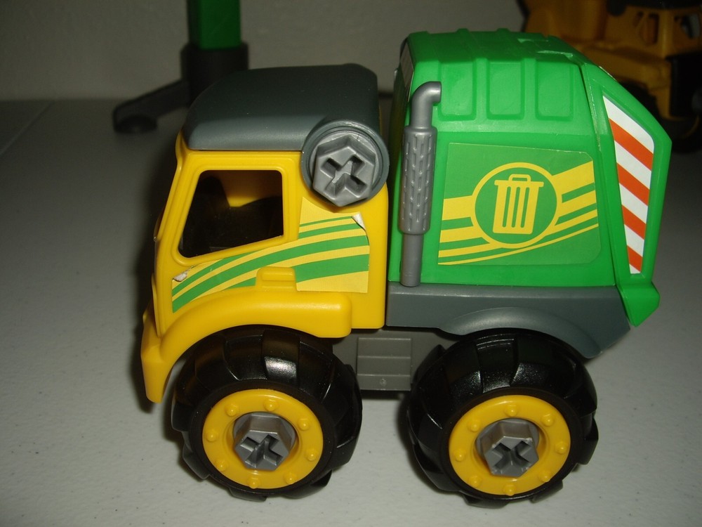 T1 EUC Machine Maker Construction Mega City 4 Vehicles Accessories NO FIGURES