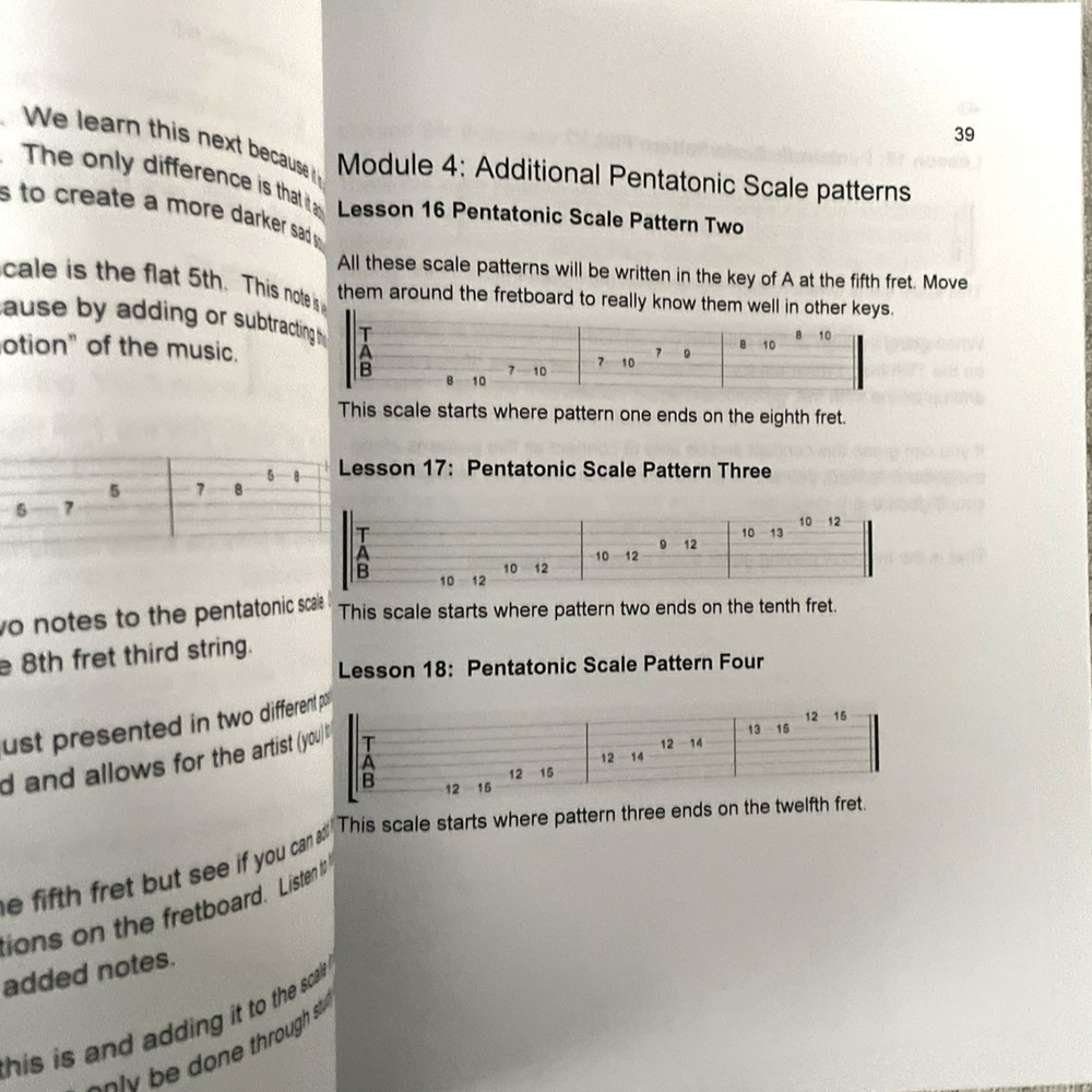 Lead Guitar Wizardry Volume 1: A Comprehensive Training Course For Beginners