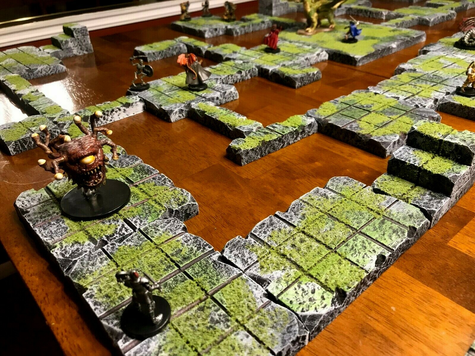 Huge Dungeon Tile Modular Set Dungeons & Dragons Pathfinder d&d terrain 28mm