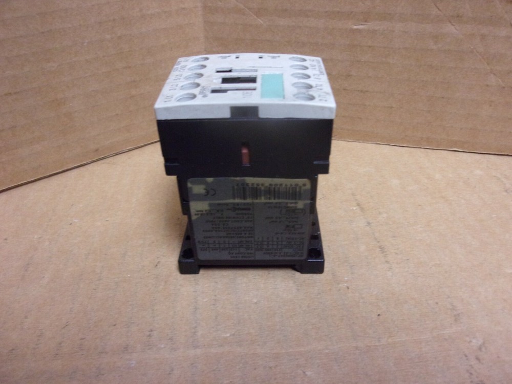 Siemens B3RT1016-1AK61 Contactor, used