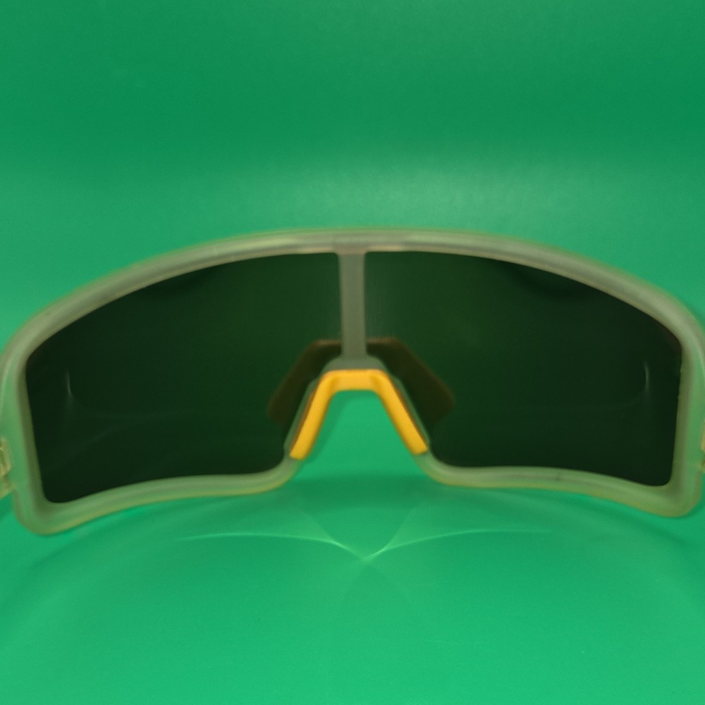 **FRAMES ONLY**Blenders Saturn Cloud Polarized Multicolor Lens Clear Frame