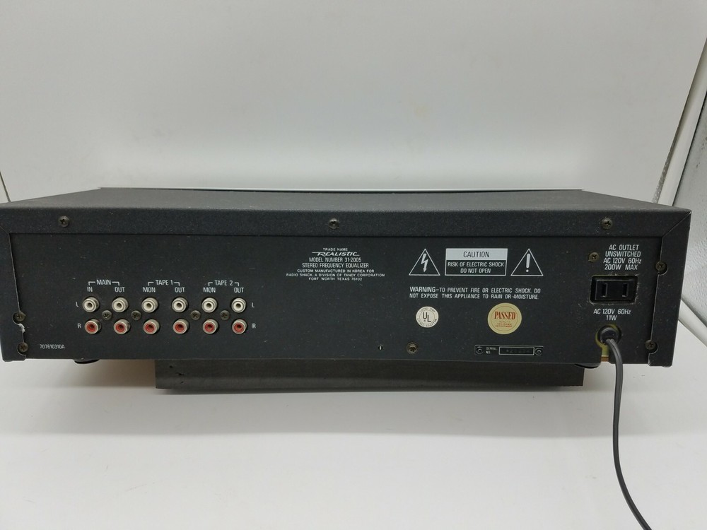 Vintage Realistic 31-2005 Equalizer.